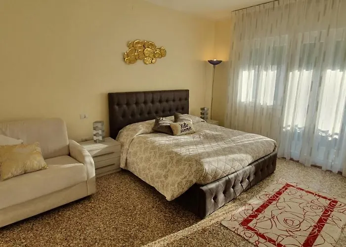 Your Way In Venice Mestre